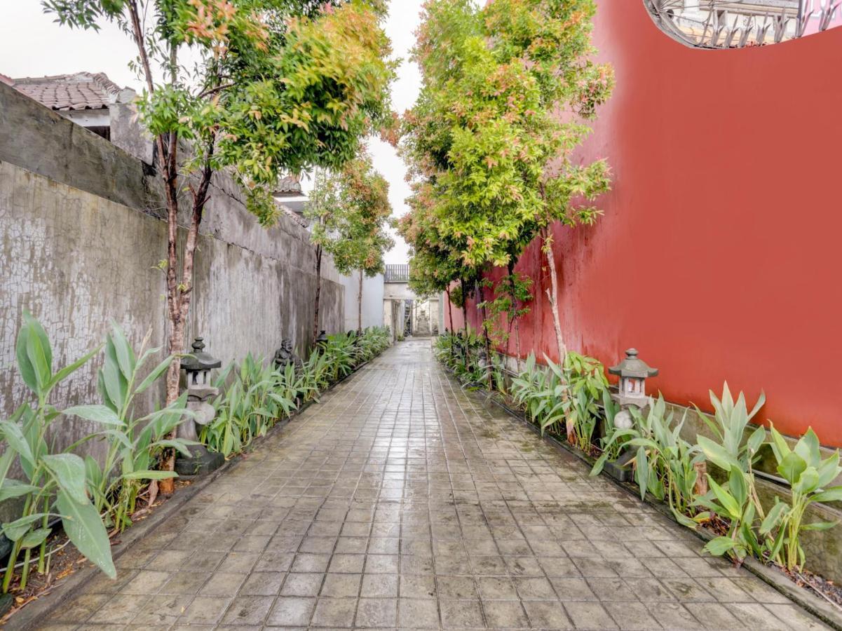 Oyo 90131 Liberty Guest House Sempidi Ngoại thất bức ảnh